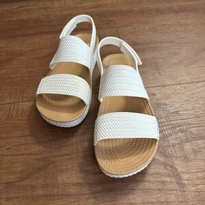 Chic White Waterproof Sandals